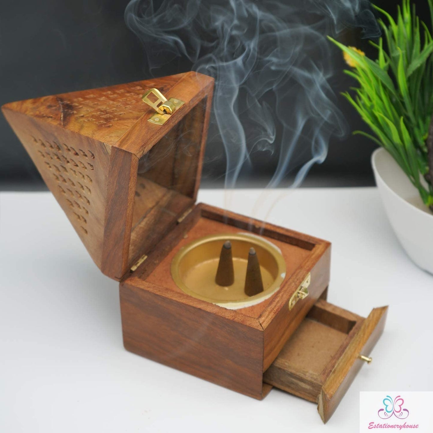 Mubkara - Incense Holder Pyramid For Bakhour Wood medium